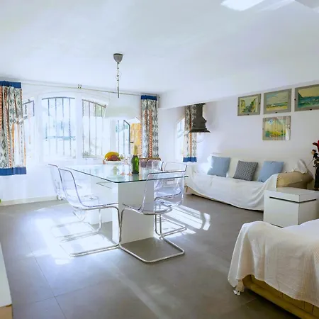 Appartement Suitur Beachfront Roc De Sant Gaieta Roda de Bará